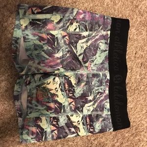 Lululemon Shorts- Spandex